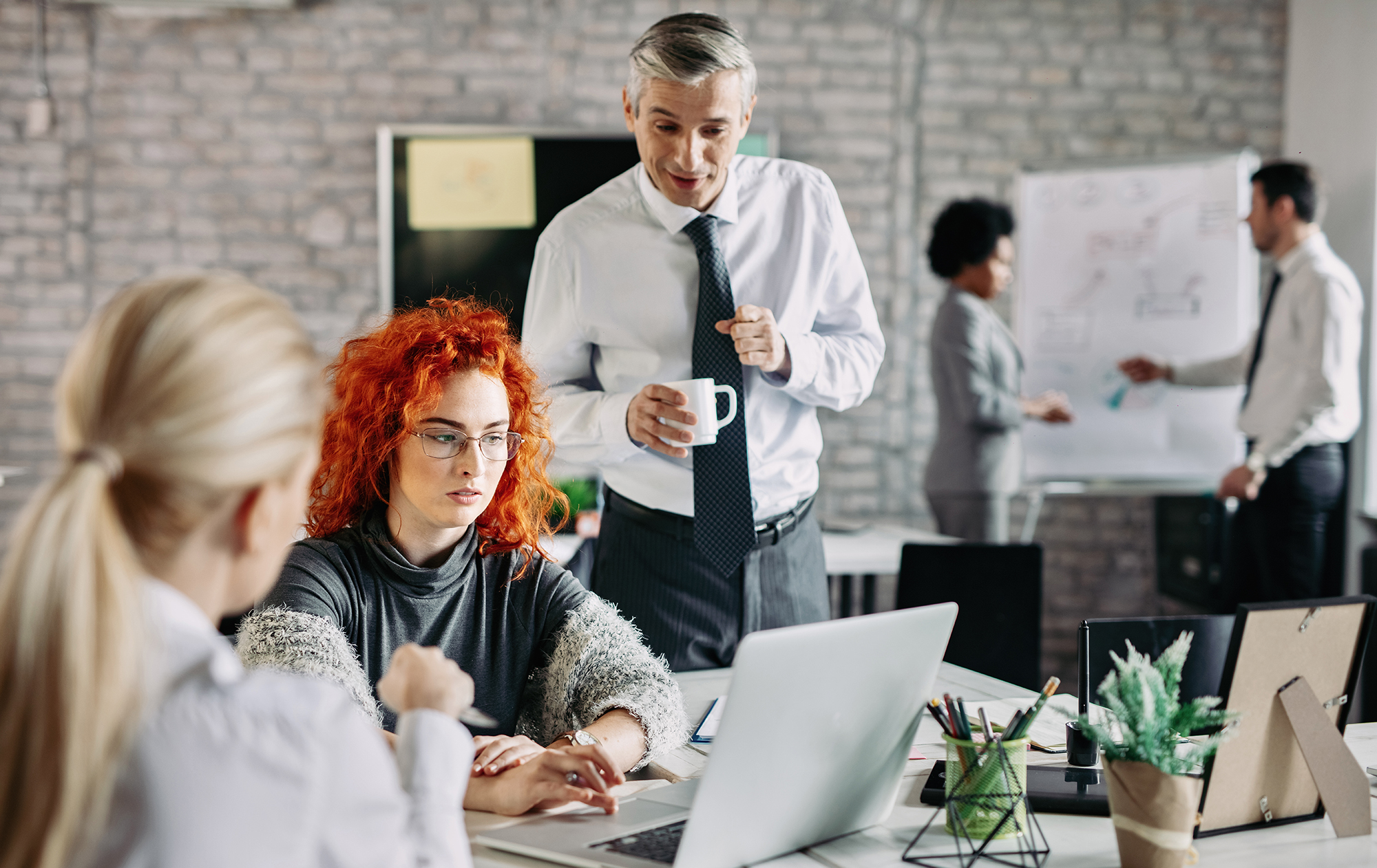 Денежная помощь. Сколько сотрудник может получить от работодателя во время войны